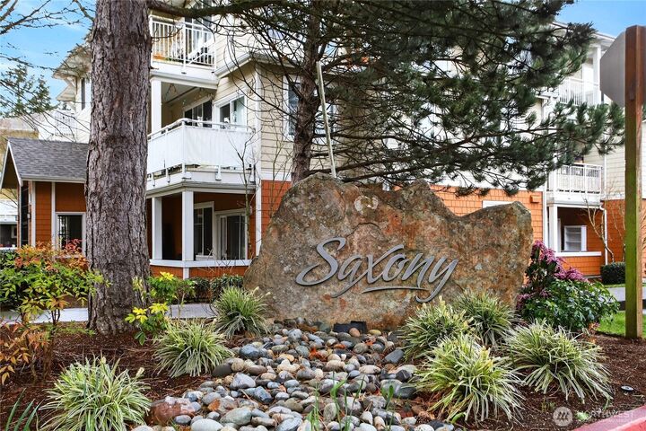 Property Photo:  503  225th Lane NE F101  WA 98074 