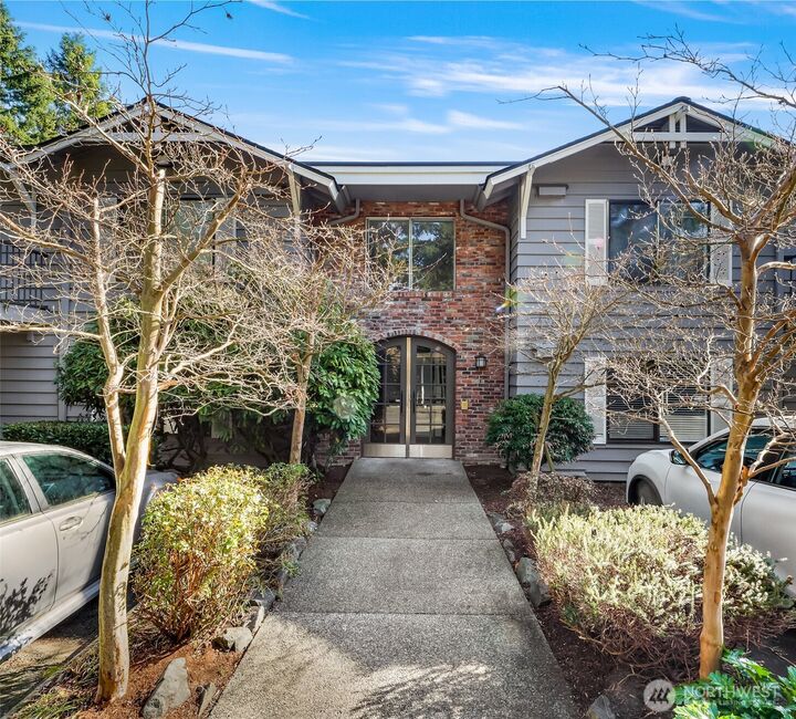 Property Photo: 8017 234th Street SW 314 WA 98026