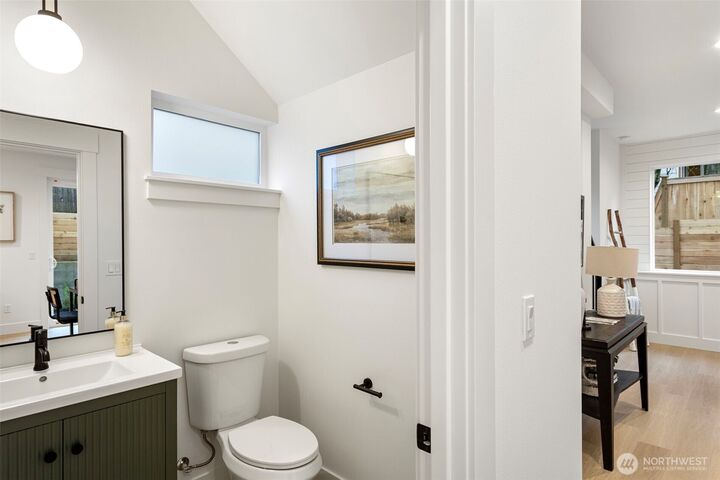 Property Photo:  9513  132nd Avenue NE  WA 98033 