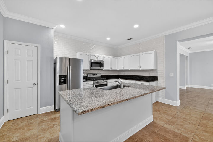 Property Photo:  7865 15th Lane  FL 32966 