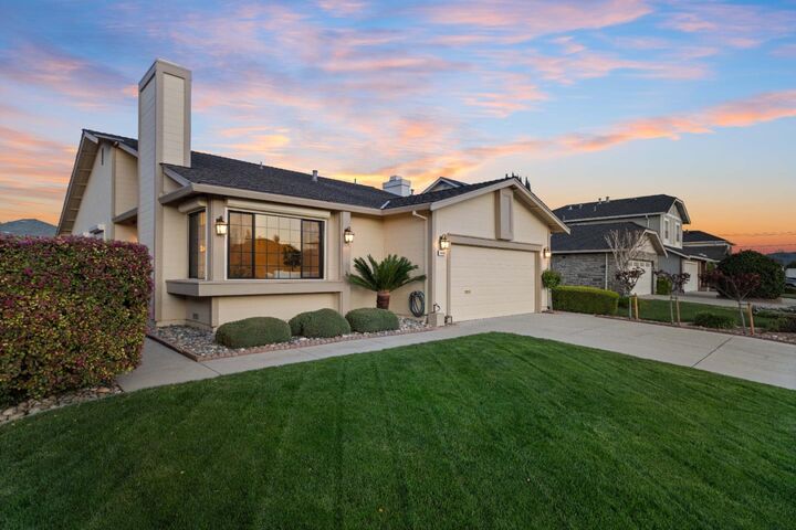 Property Photo:  4426 Desin Drive  CA 95118 