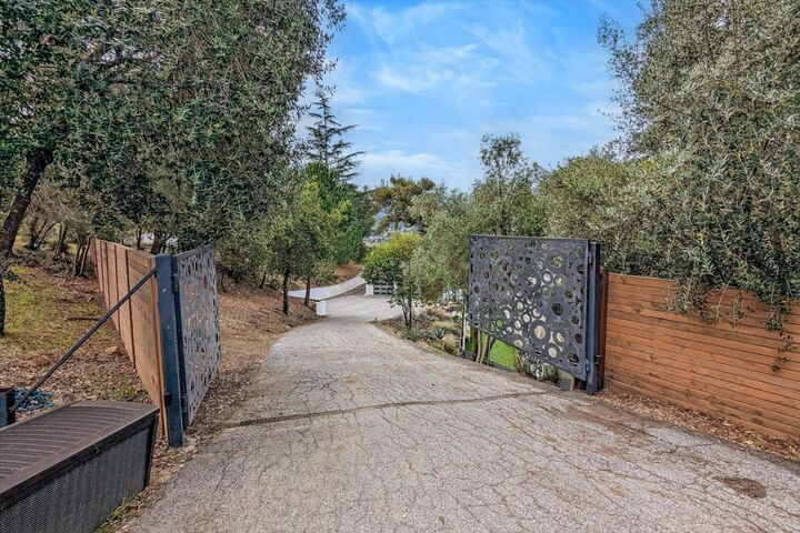 Property Photo:  20550 Buena Monte Drive  CA 95120 