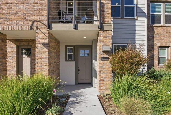 Property Photo:  855 Cotati Terrace 2  CA 94085 