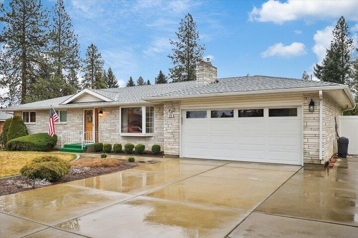 Property Photo:  619 W Tieton St  WA 99218 