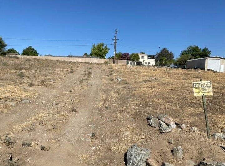 Property Photo:  0 S Williams Drive  CA 93257 