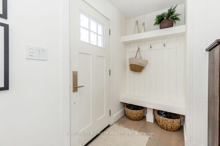 Property Photo: 7845 Yonge Street ON L9S 1K8