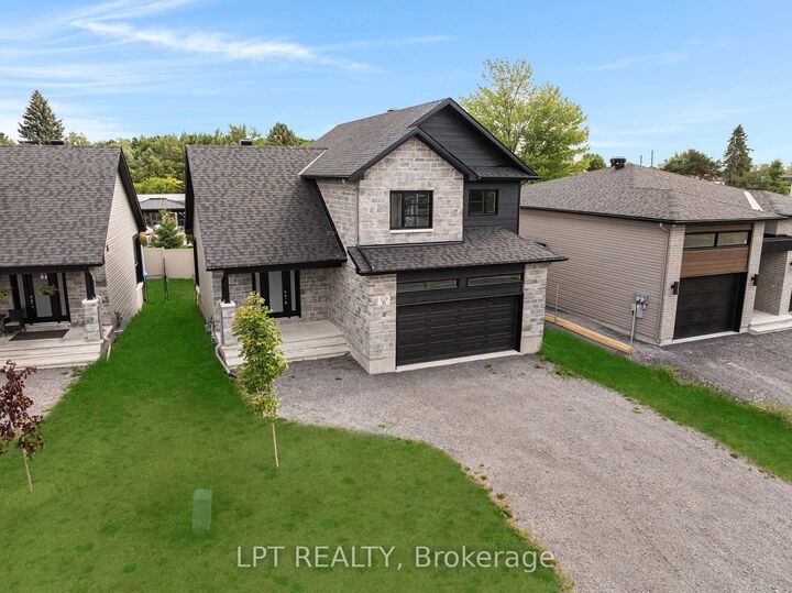 Property Photo: 936 Katia Street ON K0A 2M0