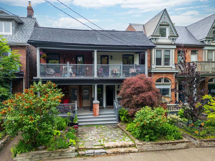 Property Photo: 412 Wellesley Street E ON M4X 1H6
