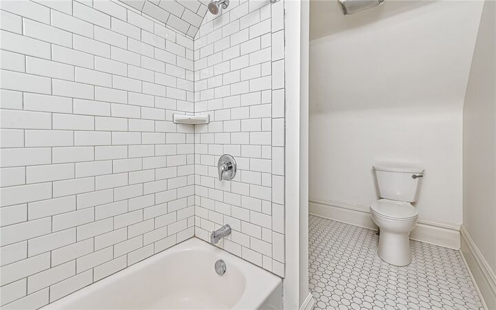 Property Photo:  23 Bonvue St  PA 15214 