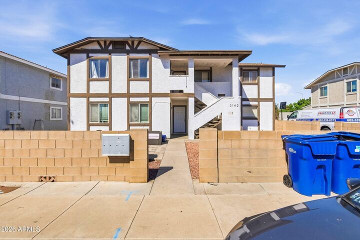 Property Photo:  3142 E Cicero Street  AZ 85213 