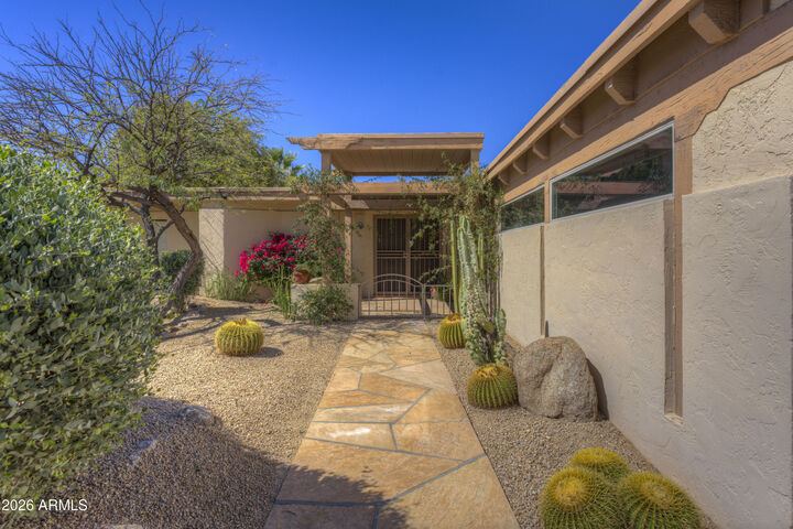 Property Photo:  1049 N Boulder Drive  AZ 85377 
