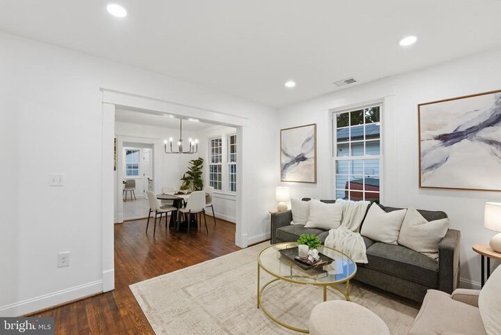 Property Photo: 1126 Jansen Avenue MD 20743