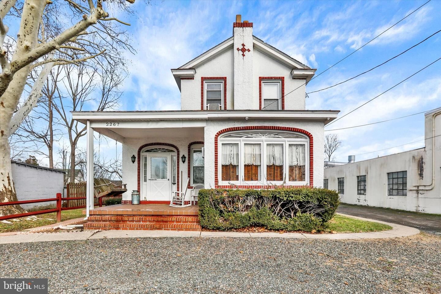 Property Photo:  2267 E Farragut Avenue  PA 19007 