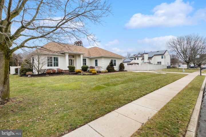 Property Photo:  7 Wilkins Road  NJ 08036 