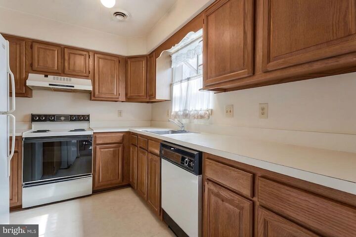 Property Photo:  4706 Colonel Dent Court 343  MD 20772 