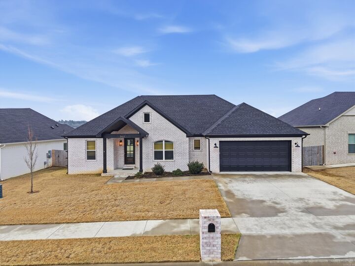 Property Photo:  2455 Wilmington Dr  AR 72034 