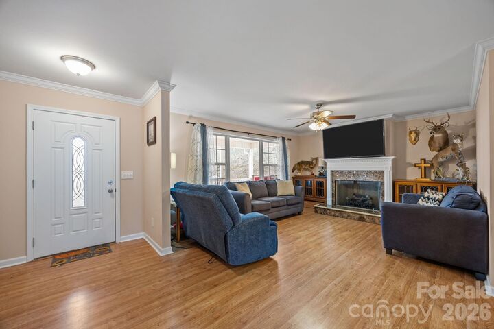 Property Photo: 400 Honey Locust Trail NC 28789