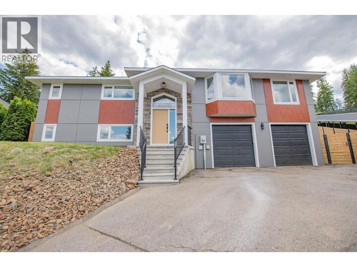 Property Photo: 2224 Linea Crescent BC V0E 2G0