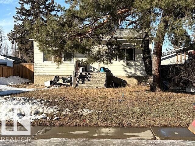 Property Photo:  15936 106 Avenue NW  AB T5P 0W7 