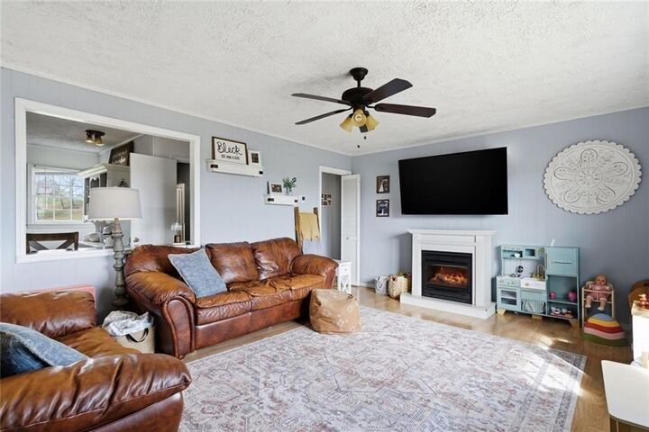 Property Photo: 93 Euharlee Street GA 30178