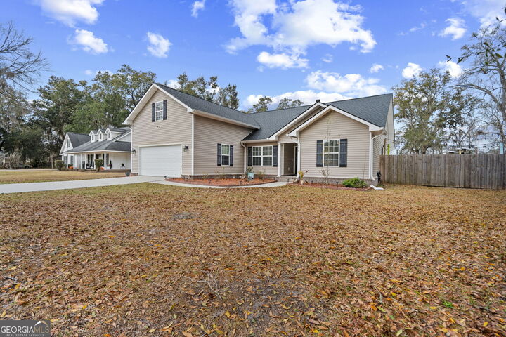 Property Photo:  436 Sir Arthur Court  GA 31312 