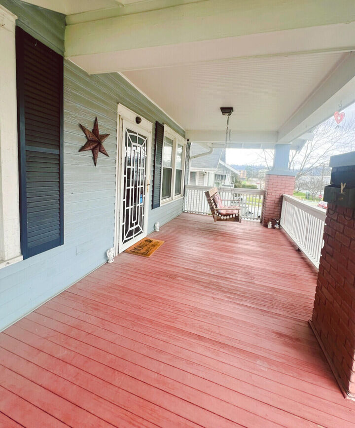 Property Photo: 1709 Vance Avenue TN 37404