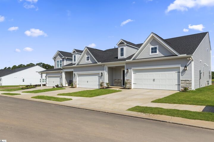 Property Photo:  154 Herrick Place Lot 119  SC 29611 