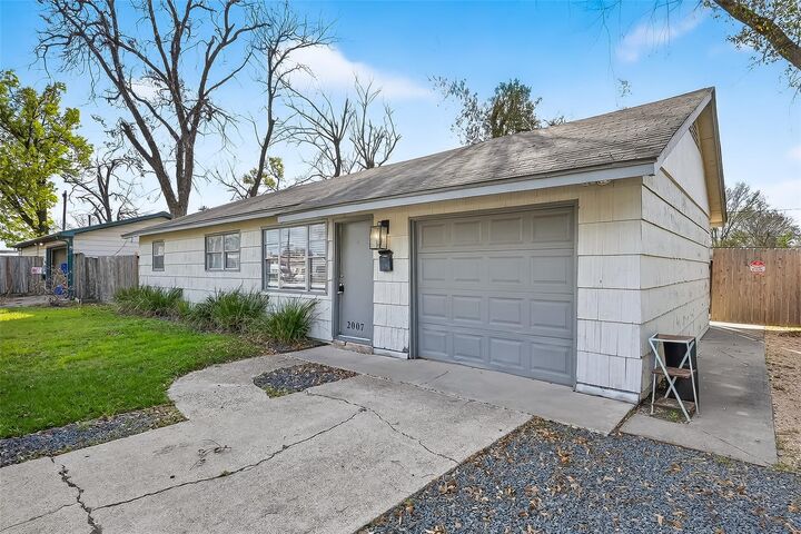 Property Photo: 2007 Antoine Drive TX 77055