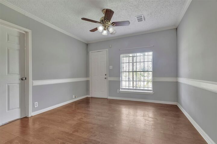 Property Photo: 1102 Northwood Street TX 77009