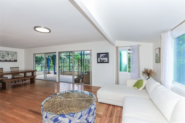 Property Photo:  614 Ululani Street  HI 96734 