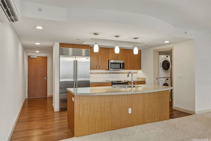 Property Photo:  555 South Street 1305  HI 96813 