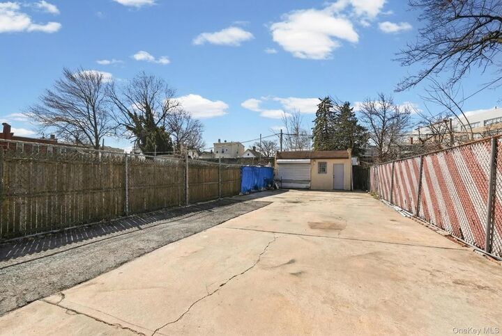 Property Photo:  54 Chestnut Street  NY 11208 