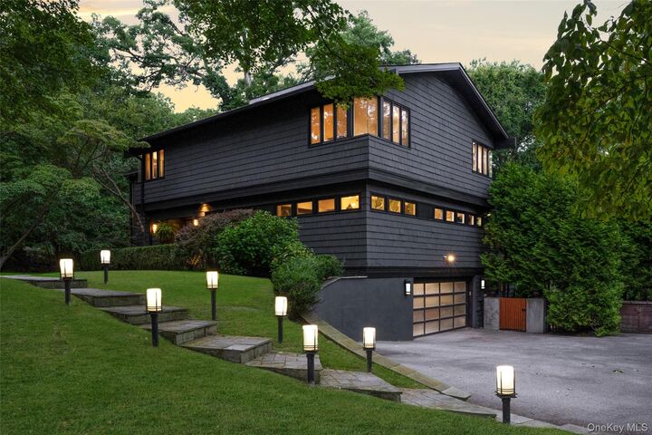 Property Photo:  14 Leatherstocking Lane  NY 10543 