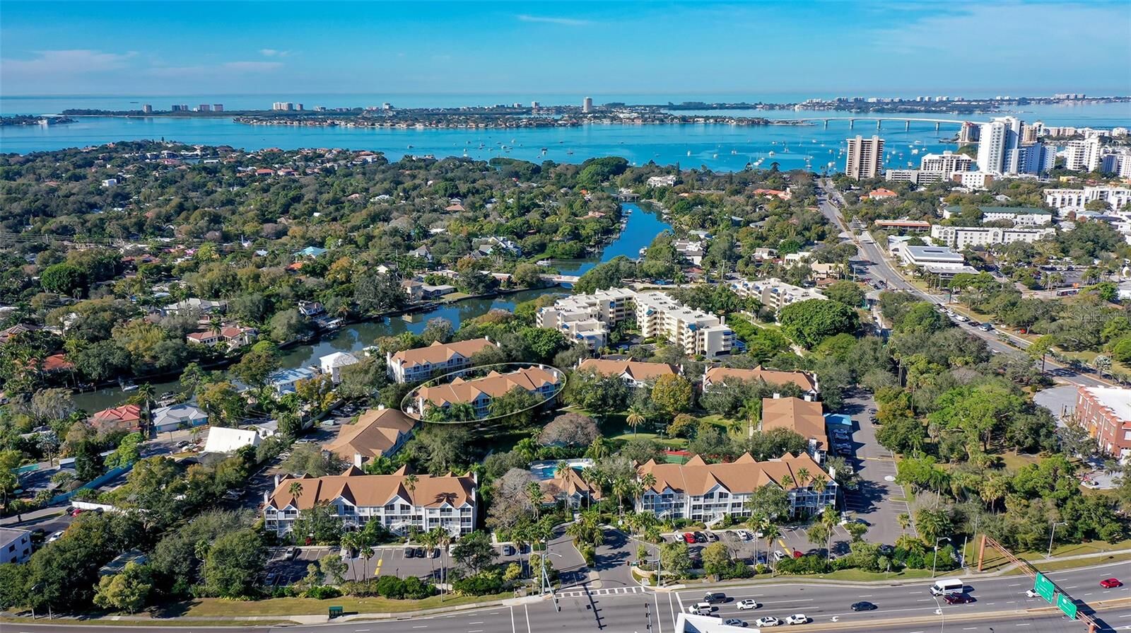 Property Photo:  850 S Tamiami Trail 521  FL 34236 