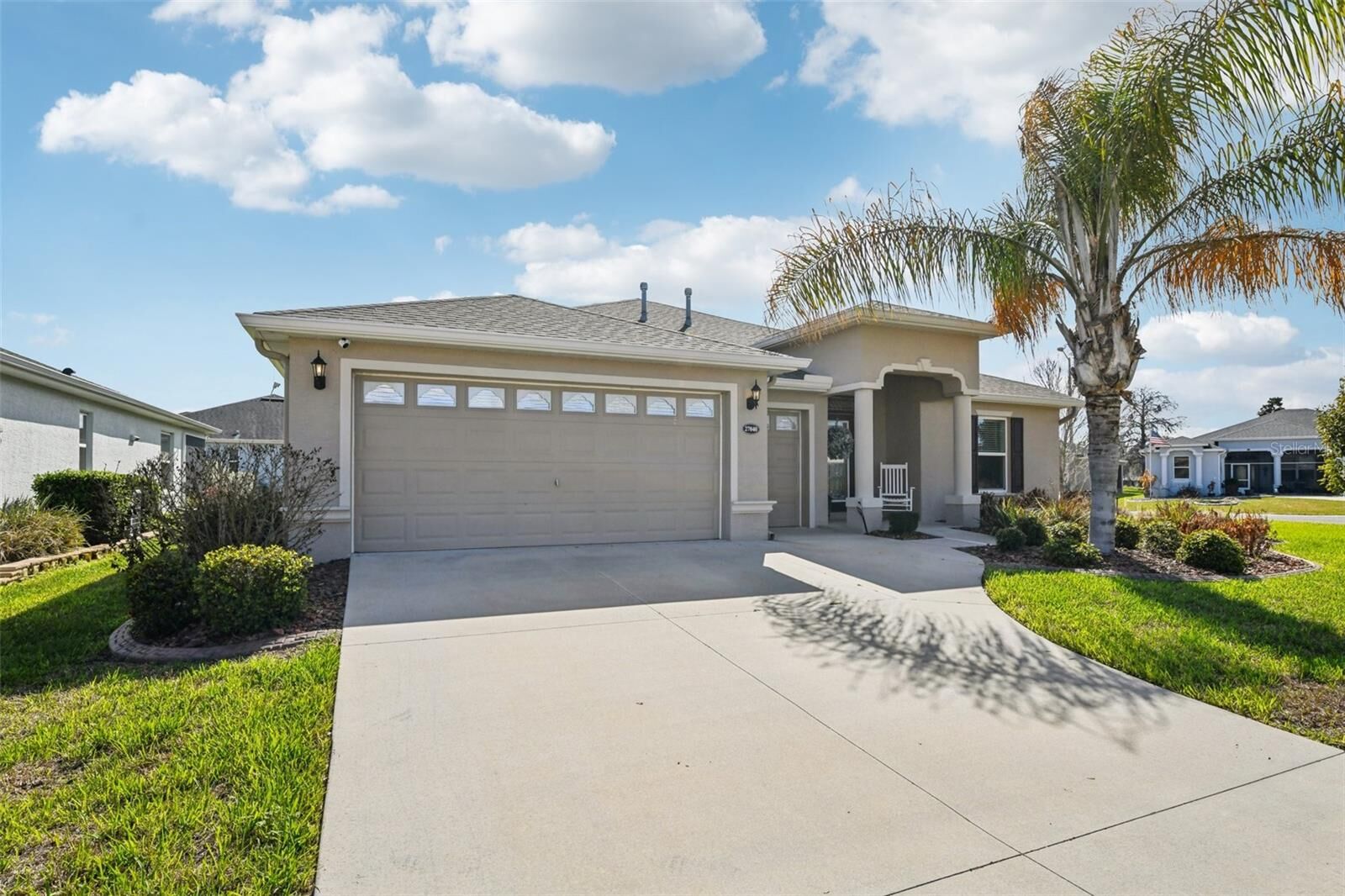 Property Photo: 27040 Camerons Run FL 34748