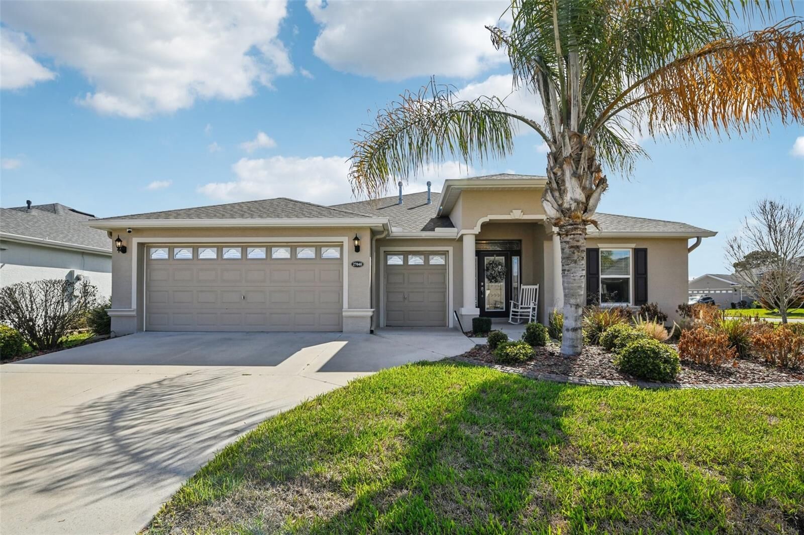 Property Photo:  27040 Camerons Run  FL 34748 