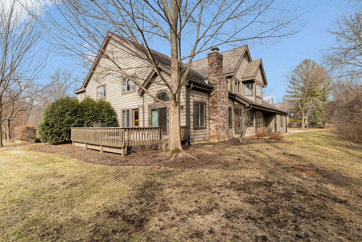 Property Photo:  2012 Forest Creek Lane 2012  IL 60048 