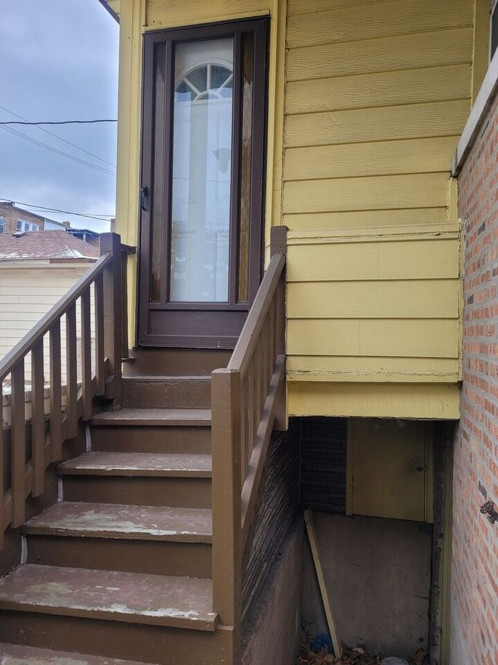 Property Photo:  7639 S Cornell Avenue  IL 60649 
