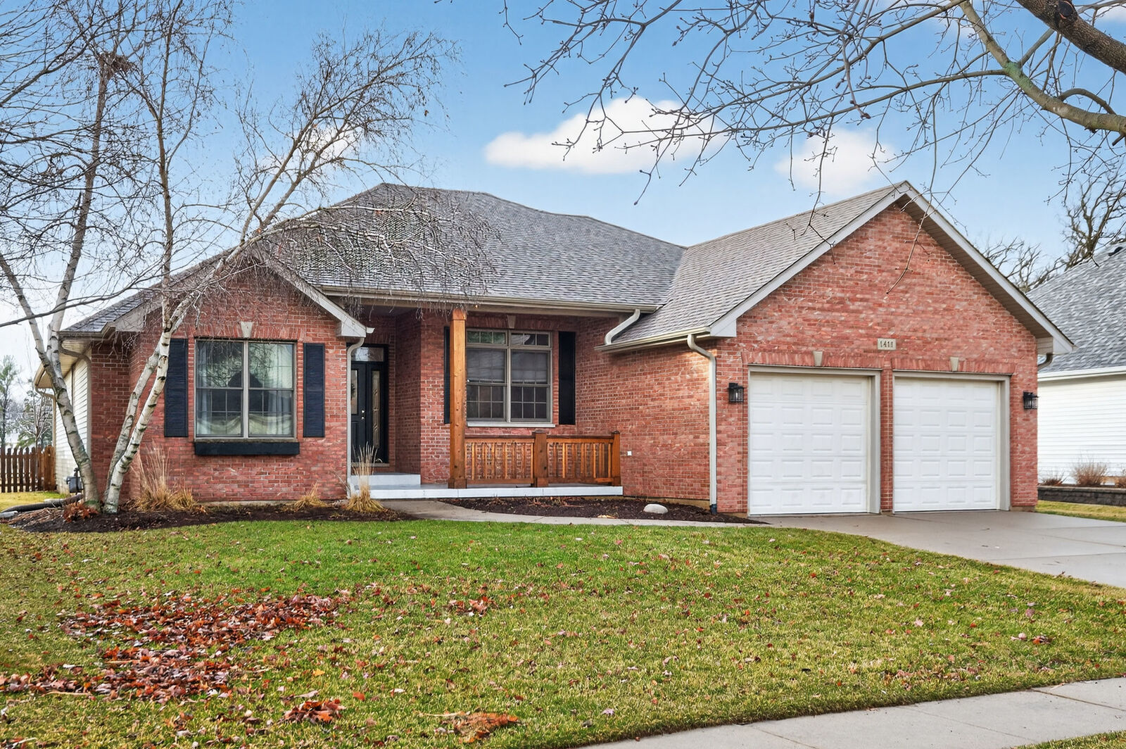 Property Photo:  1411 Windfield Drive  IL 60178 