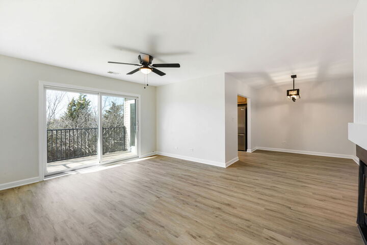 Property Photo:  7000 Sussex Court 204  IL 60517 