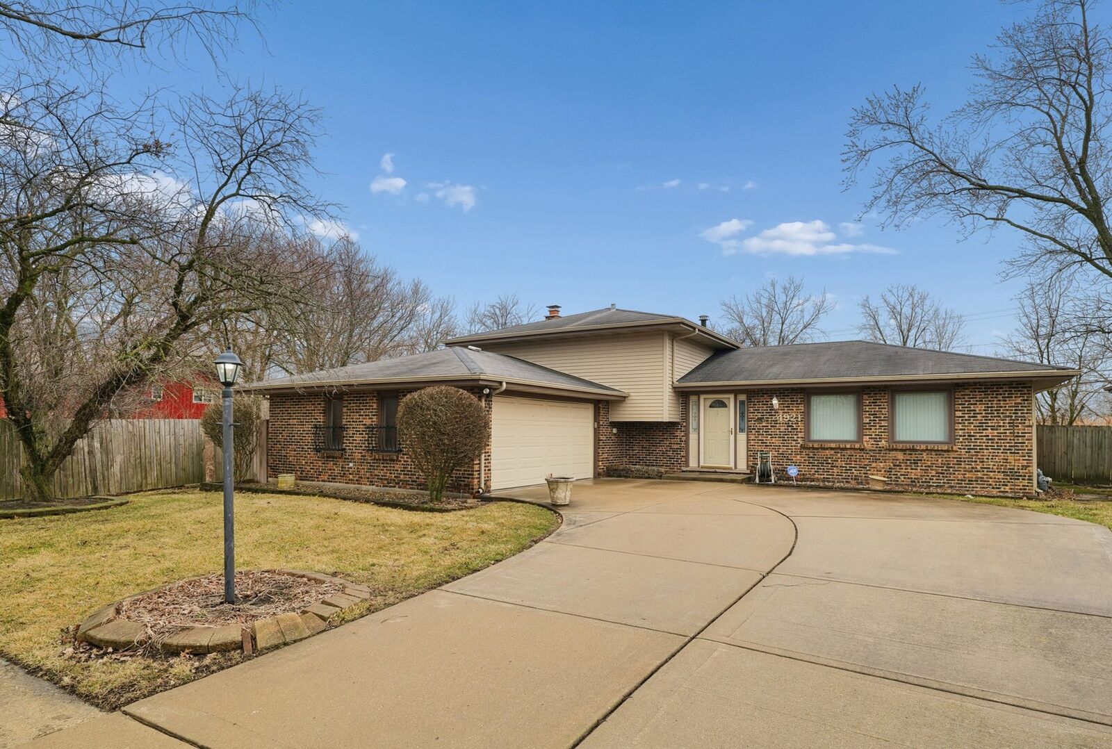 Property Photo:  4921 Lakeshore Drive  IL 60471 