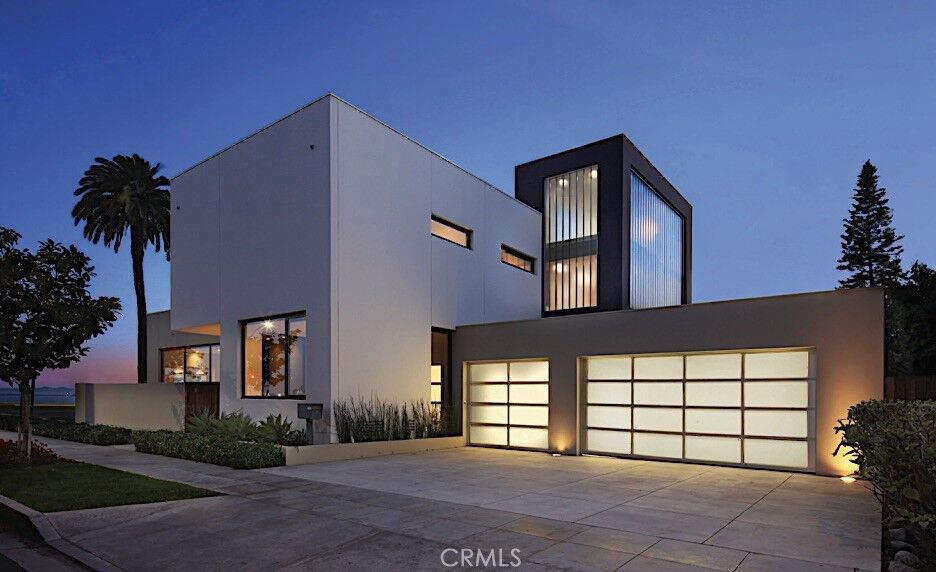 Property Photo: 2767 E Ocean CA 90803