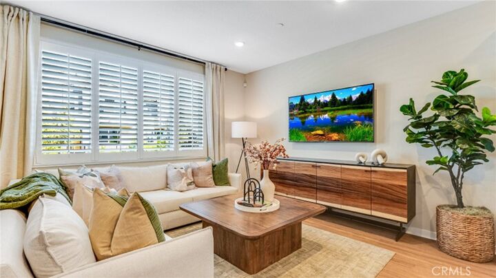 Property Photo:  2809 E Amberley Privado  CA 91762 