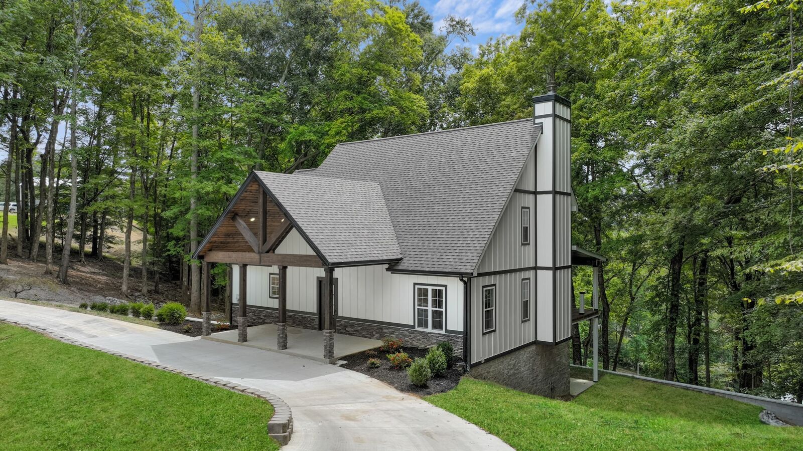 Property Photo:  1530 Ridgeview Run  TN 37352 