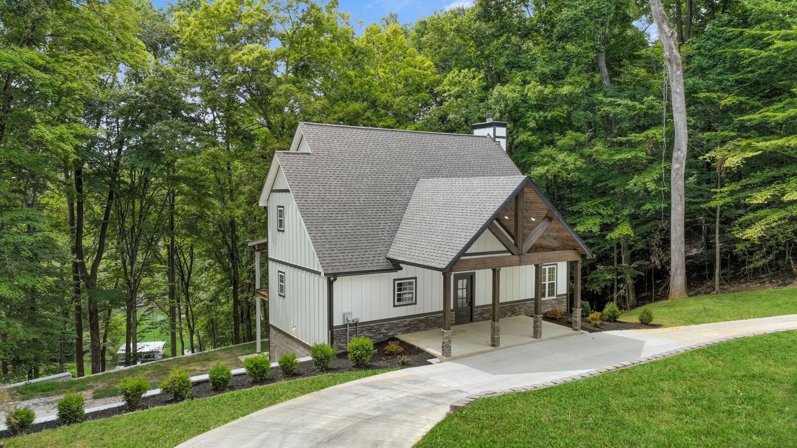 Property Photo:  1530 Ridgeview Run  TN 37352 