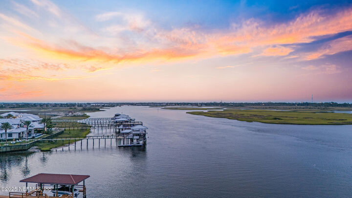 Property Photo: 4235 Stacey Road E FL 32250
