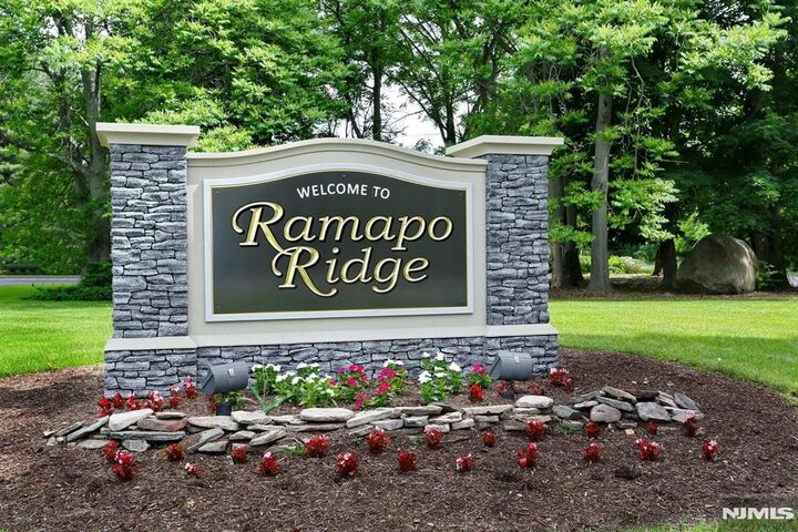 Property Photo:  607 Glasmere Road  NJ 07430 