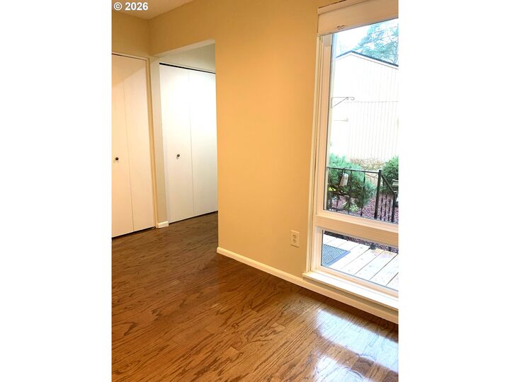 Property Photo:  1661 NW Lakeway Ln  OR 97006 