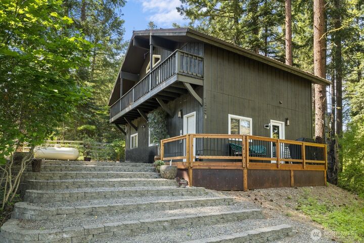 Property Photo: 671 W Pacific Avenue WA 98940