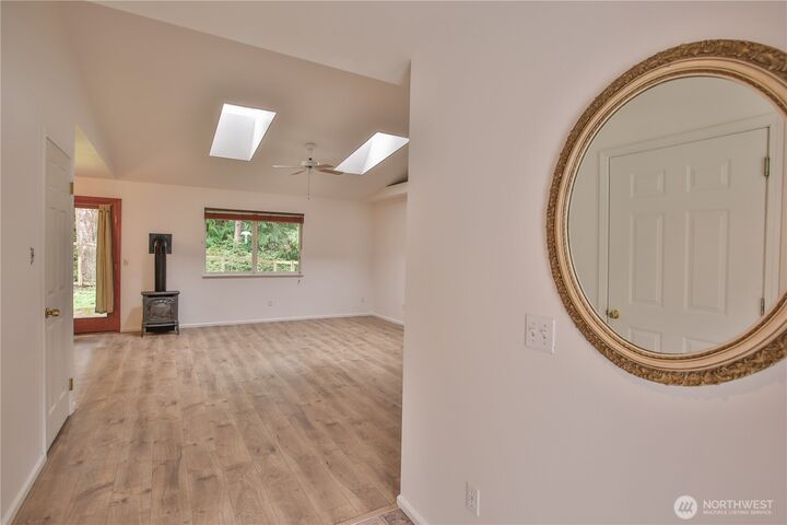 Property Photo:  7847  Blakely Avenue  WA 98236 